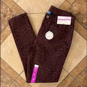 Arizona leopard spot ankle jeggings